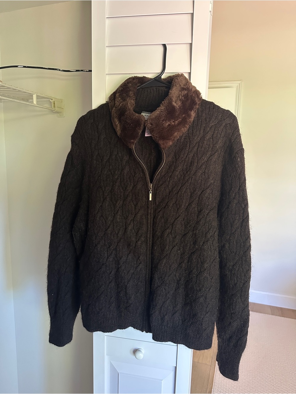 Women's Brown Cable-Knit Teddy Jacket with Faux-Fur Collar